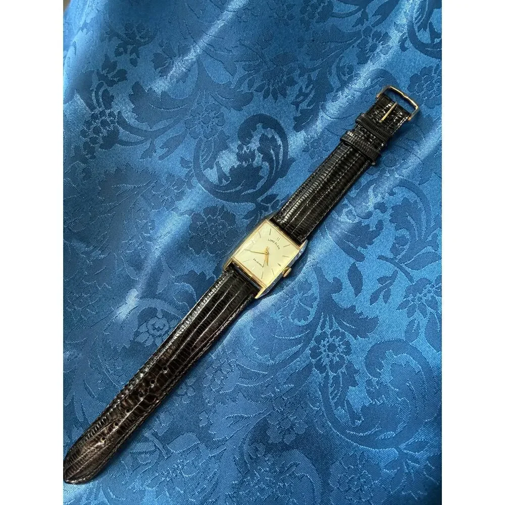 Vintage Lord Elgin 23 Jewels Swiss Manual Wind Watch (CCC127)